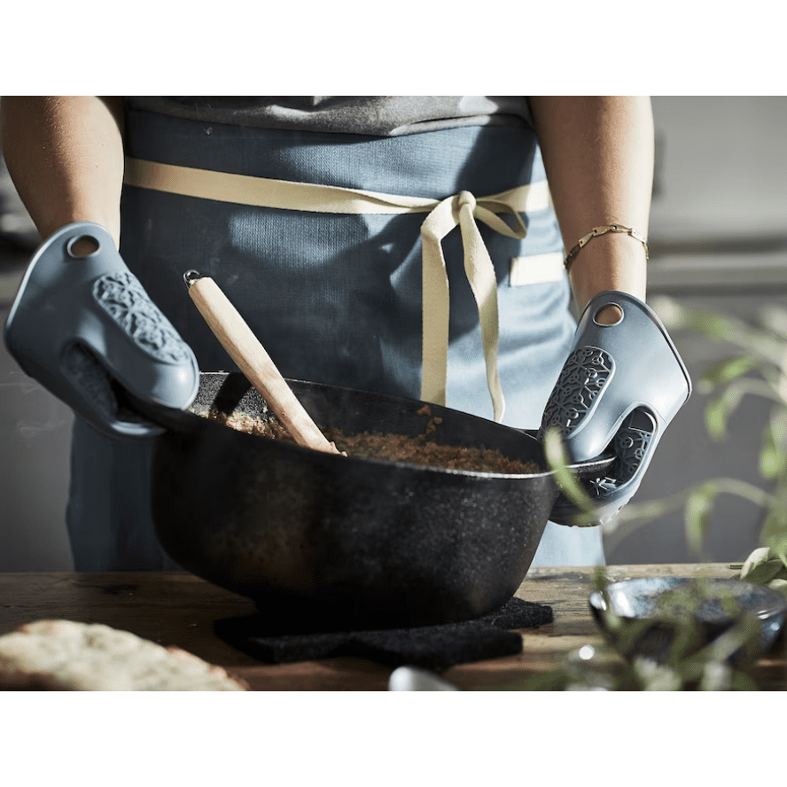 SANDVIVA Oven glove, silicone/blue