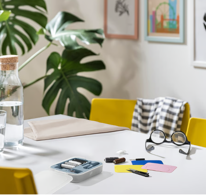 IKEA TRIXIG 39-piece mending kit