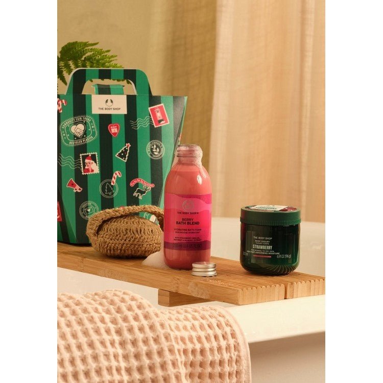 THE BODY SHOP BERRIES & BUBBLES BATH ROUTINE